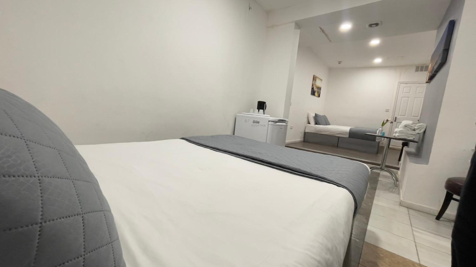 Economy Quadruple Room